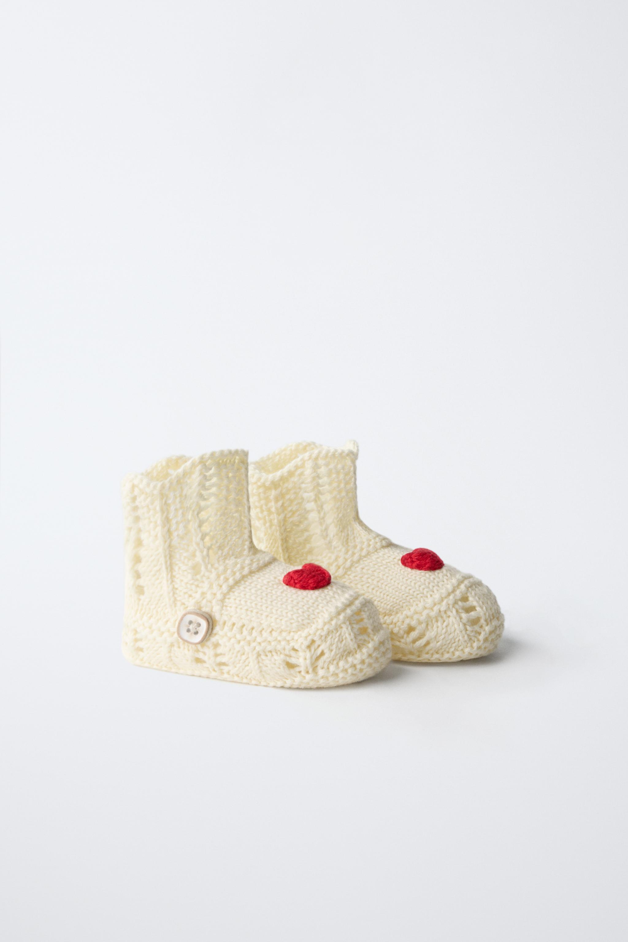 HEART BOOTIES